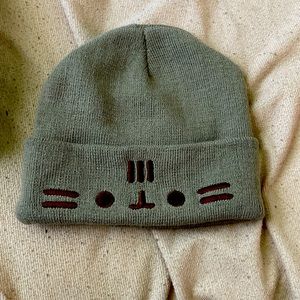 pusheen beanie